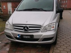 Silber Gebraucht 2012 Mercedes Viano Van / Kleinbus | 11.900 € (Guter Preis)
