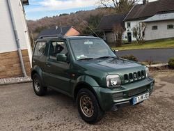Grün Gebraucht 2010 Suzuki Jimny SUV | 6.500 €