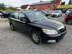 Schwarz Gebraucht 2009 Skoda Octavia Ambiente Kombi | 1.700 € (Fairer Preis)