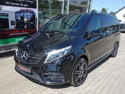 Obsidianschwarz Gebraucht 2021 Mercedes V300 AMG Van / Kleinbus | 51.800 € (Guter Preis)