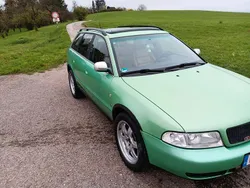 Grün Gebraucht 1997 Audi A4 Limousine | 1.499 € (Superpreis)
