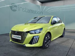 Gelb Gebraucht 2024 Peugeot 208 Kleinwagen | 20.499 € (Superpreis)