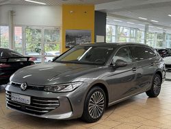 Grau Gebraucht 2025 VW Passat Elegance Limousine | 37.999 € (Superpreis)