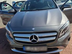 Grau Gebraucht 2014 Mercedes GLA220 SUV | 17.450 € (Etwas zu teuer)