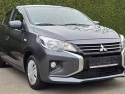 Grau Gebraucht 2023 Mitsubishi Space Star Kleinwagen | 10.400 € (Guter Preis)