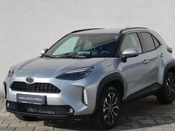Silber Neu 2025 Toyota Yaris Cross SUV | 28.119 € (Guter Preis)