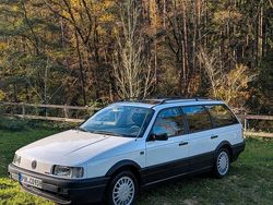 Weiß Gebraucht 1989 VW Passat GT Kombi | 9.990 €