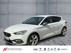 "nevada" weiss Gebraucht 2022 Seat Leon FR-Line Limousine | 22.430 € (Fairer Preis)