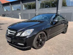 Schwarz Gebraucht 2011 Mercedes E350 Coupé | 11.900 € (Guter Preis)