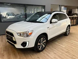 Weiß Gebraucht 2015 Mitsubishi ASX Top SUV | 14.490 € (Etwas zu teuer)