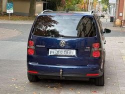 Blau Gebraucht 2010 VW Touran Freestyle Van / Kleinbus | 4.500 € (Fairer Preis)
