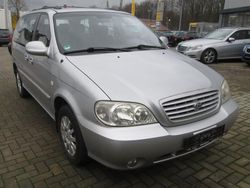 Silber Gebraucht 2002 Kia Carnival Van / Kleinbus | 1.000 € (Etwas zu teuer)