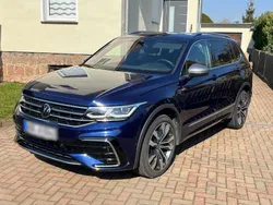 Blau Gebraucht 2022 VW Tiguan Allspace R-line SUV | 39.900 € (Etwas zu teuer)