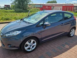 Grau Gebraucht 2011 Ford Fiesta Trend Kleinwagen | 4.200 € (Etwas zu teuer)