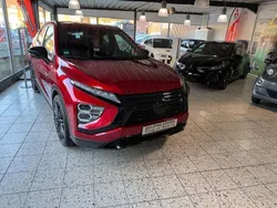 Rot Gebraucht 2024 Mitsubishi Eclipse Cross Select SUV | 31.999 € (Teuer)