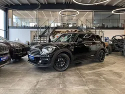 Schwarz Gebraucht 2019 Mini One Countryman SUV | 13.499 € (Guter Preis)