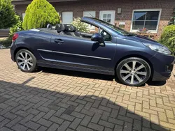 Blau Gebraucht 2012 Peugeot 207 CC Cabrio | 5.990 € (Fairer Preis)