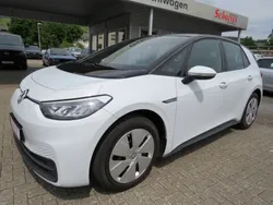 Gletscherweiß metallic Gebraucht 2022 VW ID.3 Pro Kleinwagen | 23.880 € (Fairer Preis)