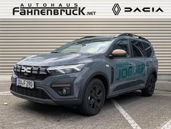 Grau (schiefergrau (grau)) Gebraucht 2025 Dacia Jogger Extreme Van / Kleinbus | 22.880 € (Etwas zu teuer)