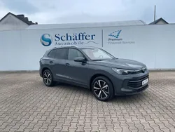 Delfingrau metallic Neu 2024 VW Tiguan Life SUV | 39.990 € (Superpreis)