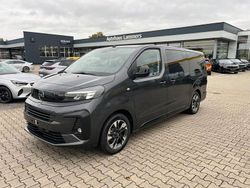 Grau Neu 2025 Opel Zafira Van / Kleinbus | 50.980 € (Teuer)