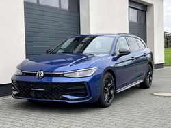 Oryxweiss dach schwarz Neu 2025 VW Passat R-line Kombi | 53.990 € (Etwas zu teuer)