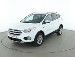 Weiß Gebraucht 2018 Ford Kuga Titanium SUV | 16.370 € (Fairer Preis)