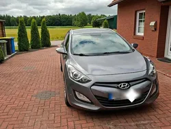 Grau Gebraucht 2014 Hyundai i30 Kombi | 8.900 € (Teuer)
