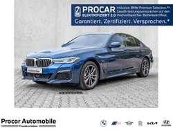 Blau Gebraucht 2023 BMW 530e M Sport Limousine | 44.800 € (Etwas zu teuer)