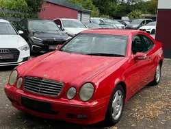 Rot Gebraucht 2000 Mercedes CLK200 | 1.990 € (Guter Preis)