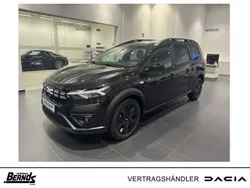 Perlmuttschwarz metallic Neu 2025 Dacia Jogger Expression Kombi | 23.269 € (Fairer Preis)