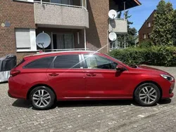 Rot Gebraucht 2020 Hyundai i30 Trend Kombi | 17.000 € (Guter Preis)