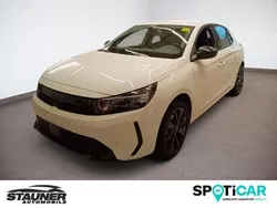 Weiß Gebraucht 2024 Opel Corsa Kleinwagen | 17.480 € (Guter Preis)