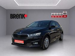 Schwarz Gebraucht 2022 Skoda Fabia Ambition Kleinwagen | 13.950 € (Guter Preis)