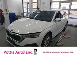 Weiss Gebraucht 2023 Skoda Octavia Style Kombi | 21.977 € (Guter Preis)