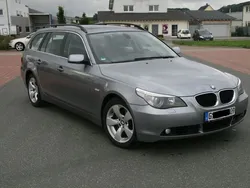 Grau Gebraucht 2004 BMW 530 Kombi | 5.450 € (Etwas zu teuer)