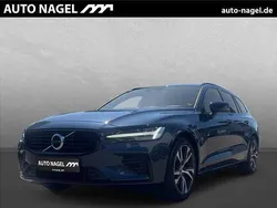 Denim blue (metallic) Gebraucht 2022 Volvo V60 R-Design Kombi | 33.880 € (Fairer Preis)