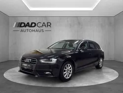Schwarz Gebraucht 2013 Audi A4 Attraction Kombi | 8.490 € (Fairer Preis)
