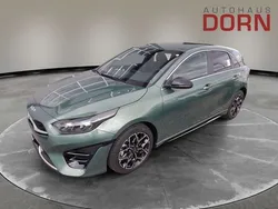 Grün Neu 2025 Kia Ceed GT GT-Line Limousine | 31.690 € (Fairer Preis)
