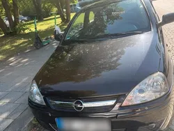 Schwarz Gebraucht 2005 Opel Corsa Kleinwagen | 1.200 € (Teuer)