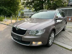 Gebraucht 2011 Skoda Superb Kombi | 4.200 € (Superpreis)