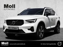 Weiss Gebraucht 2023 Volvo XC40 Ultimate SUV | 40.980 € (Fairer Preis)