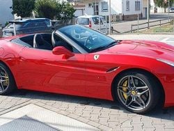Rot Gebraucht 2017 Ferrari California Cabrio | 162.900 € (Teuer)