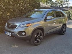 Grau Gebraucht 2011 Kia Sorento Spirit SUV | 7.200 € (Guter Preis)
