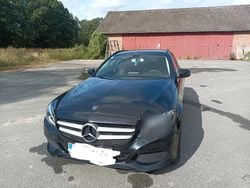 Schwarz Gebraucht 2017 Mercedes C180 Edition Kombi | 11.500 € (Guter Preis)