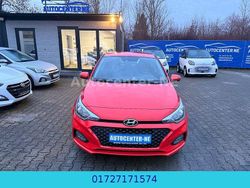 Rot Gebraucht 2018 Hyundai i20 Limousine | 7.950 € (Guter Preis)