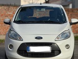 Weiß Gebraucht 2009 Ford Ka Titanium Kleinwagen | 3.200 € (Etwas zu teuer)