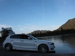 Weiß Gebraucht 2010 BMW 130 M Performance Kleinwagen | 15.999 € (Fairer Preis)