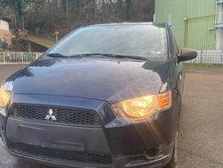 Blau Gebraucht 2011 Mitsubishi Colt Kleinwagen | 2.400 € (Guter Preis)