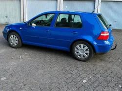 Blau Gebraucht 2003 VW Golf IV Pacific Kleinwagen | 1.150 € (Guter Preis)